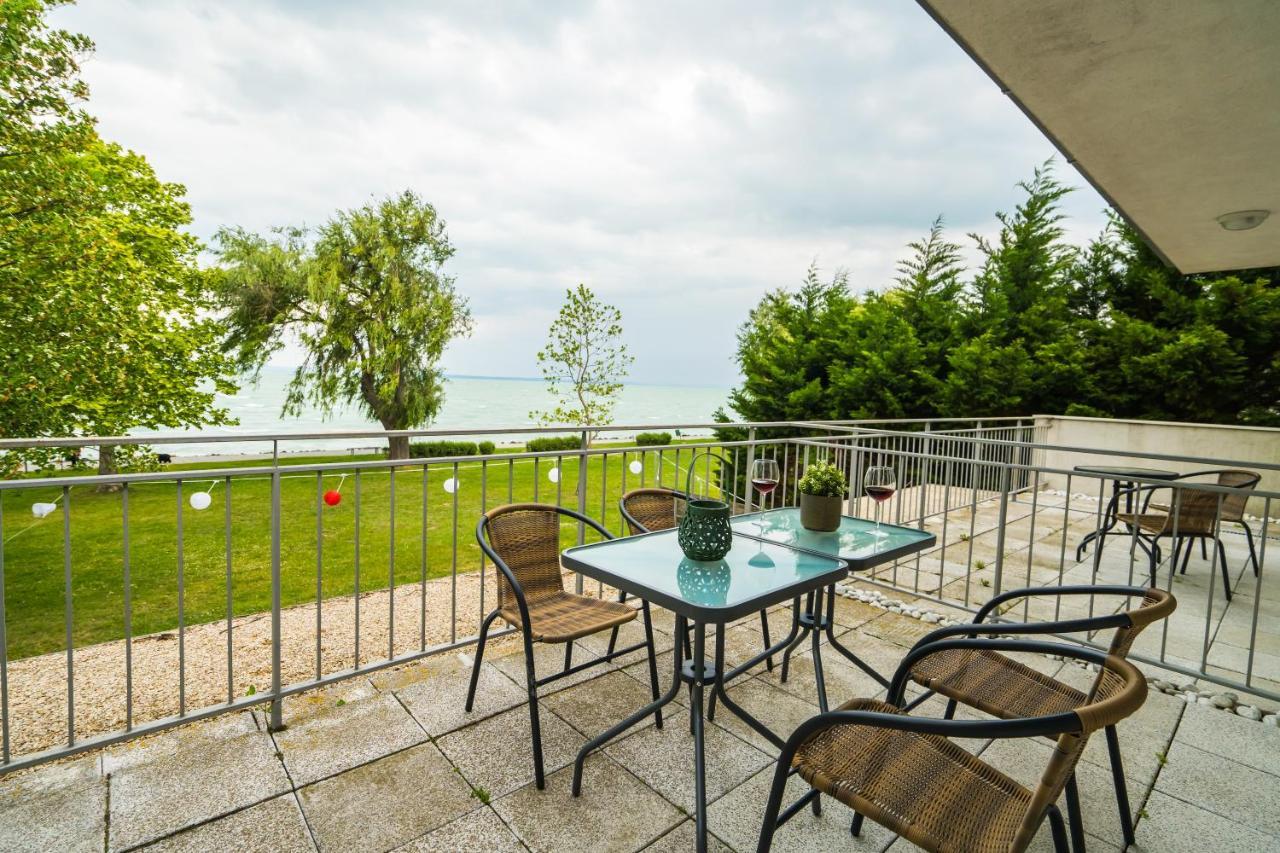 Siesta Sziget - Balaton-Parti Apartmanok Siofok Exterior photo